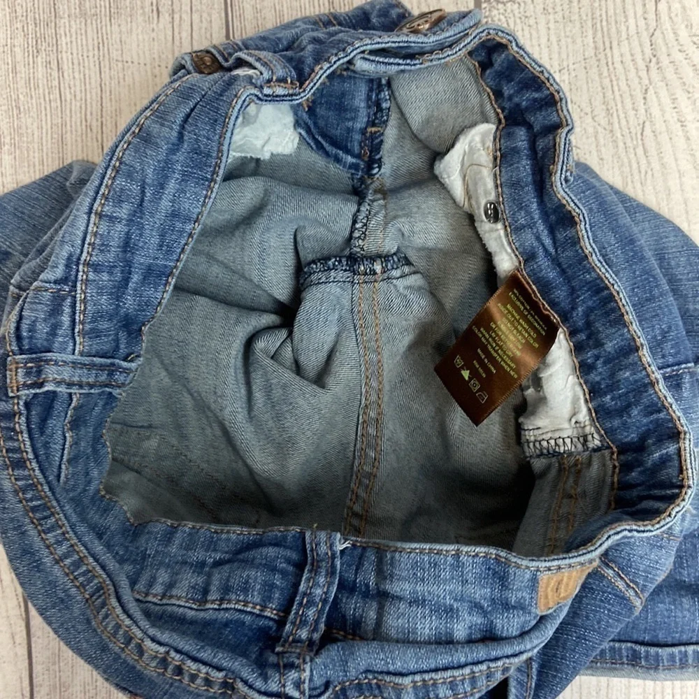 Kut from the Kloth Mid Rise Denim Bermuda Shorts